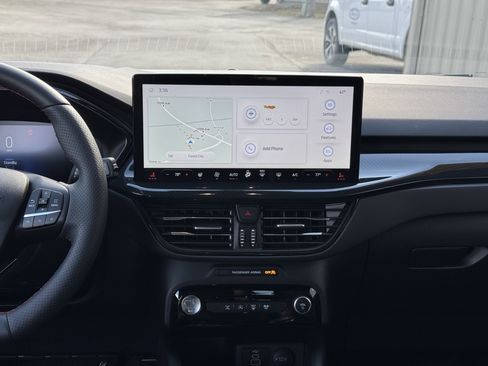 Used 2024 Ford Escape ST-Line w/ Tech Pack #1 image 13