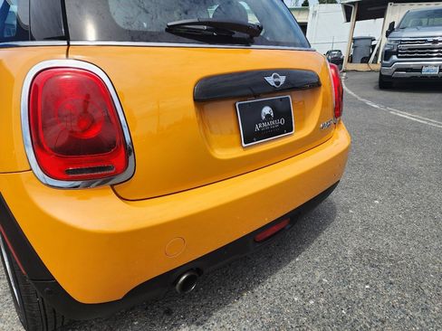 Used 2017 MINI Cooper 2-Door Hardtop FWD image 36
