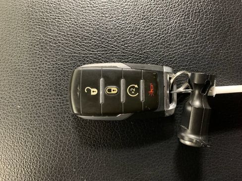 Used 2023 RAM 1500 Big Horn AWD/4WD image 31