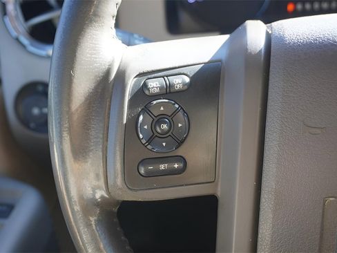 Used 2013 Ford F350 Lariat w/ Chrome Pkg image 19