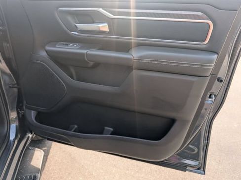 New 2026 RAM 1500 4x4 Crew Cab image 30