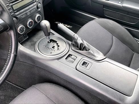 Used 2014 MAZDA MX-5 Miata Club RWD image 15