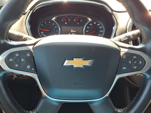 Used 2021 Chevrolet Traverse LT AWD/4WD image 5