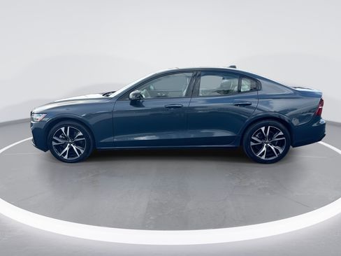 Used 2024 Volvo S60 B5 Core FWD image 7