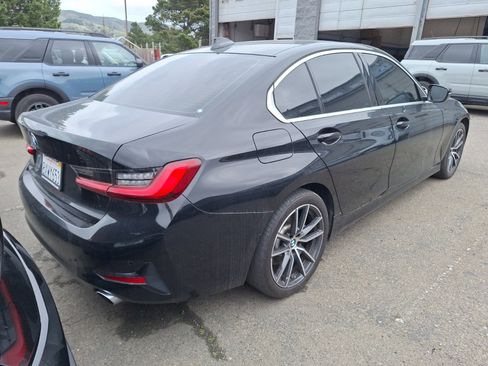 Used 2019 BMW 330i Sedan w/ Convenience Package image 5