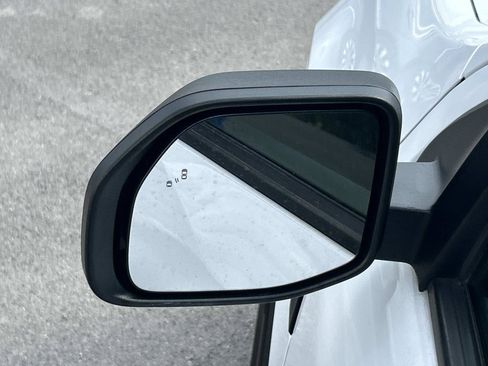 Used 2022 Ford Maverick XL FWD image 19