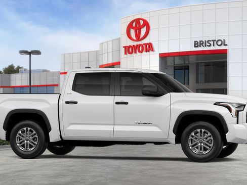 New 2026 Toyota Tundra SR5 AWD/4WD image 43