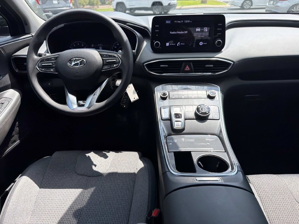 Used 2023 Hyundai Santa Fe SE AWD/4WD image 16