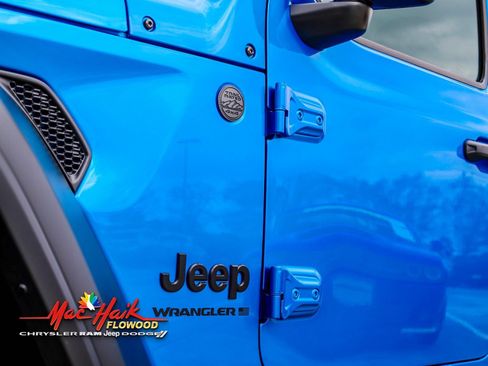 Used 2026 Jeep Wrangler Sport S image 3