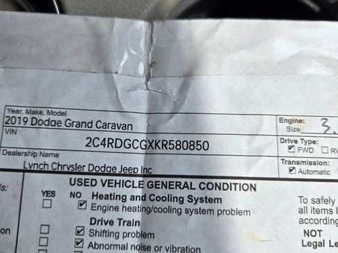 Used 2019 Dodge Grand Caravan SXT FWD image 4