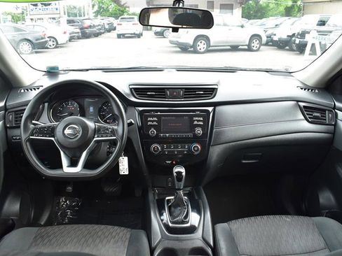 Used 2017 Nissan Rogue S w/ S Appearance Package image 15