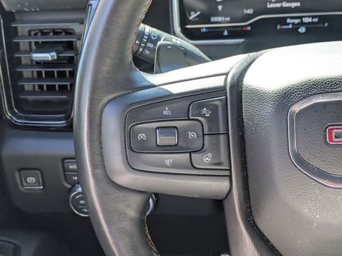 Certified 2022 GMC Sierra 1500 AT4 w/ AT4 Premium Package AWD/4WD image 16