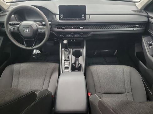 Used 2025 Honda Accord SE image 10