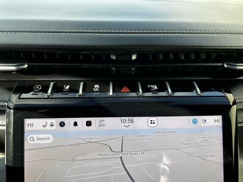 Used 2025 Jeep Grand Cherokee L Overland w/ Advanced Protech Group III image 36