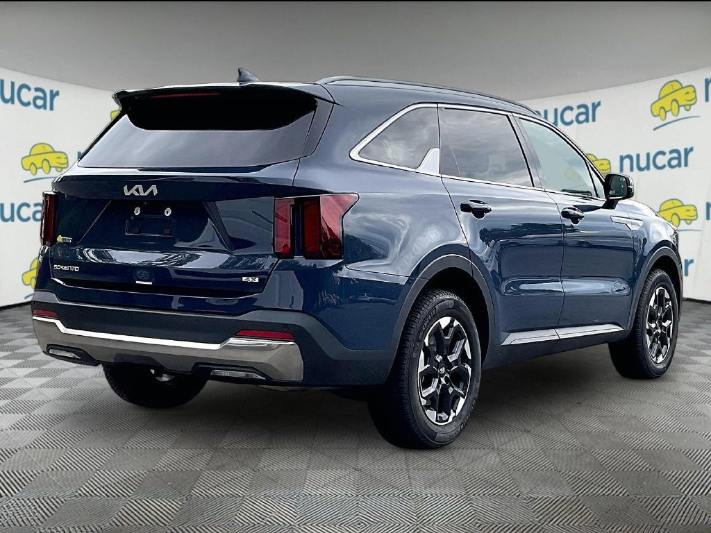 Used 2025 Kia Sorento S w/ Panoramic Sunroof Package AWD/4WD image 6