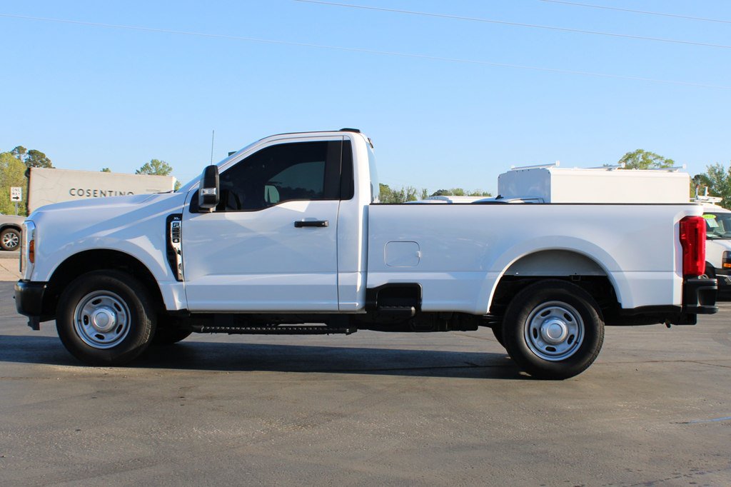 Used 2024 Ford F250 XL RWD image 7