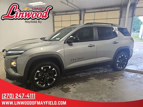 Used 2026 Chevrolet Equinox RS w/ LPO, Floor Liner Package AWD/4WD image 5