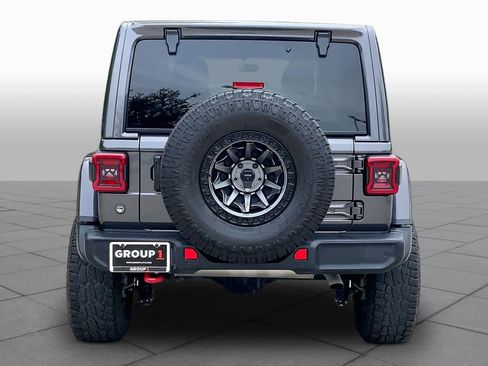Used 2021 Jeep Wrangler Unlimited Rubicon AWD/4WD image 5