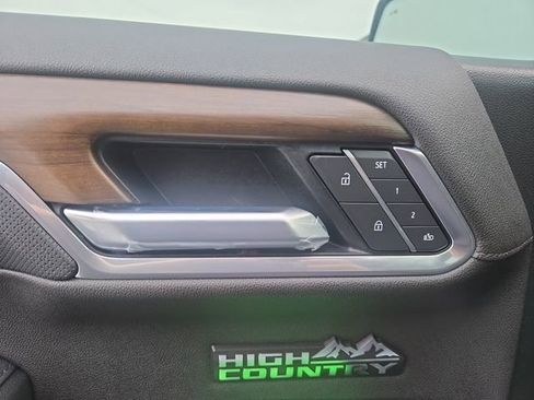 New 2026 Chevrolet Silverado 1500 High Country w/ Technology Package image 18