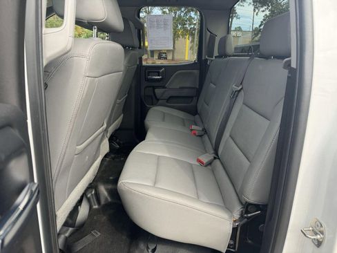 Used 2019 GMC Sierra 1500 Limited w/ Sierra Convenience Package image 10