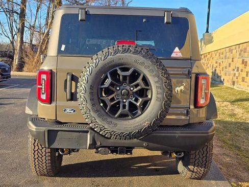 New 2026 Ford Bronco Badlands AWD/4WD image 10