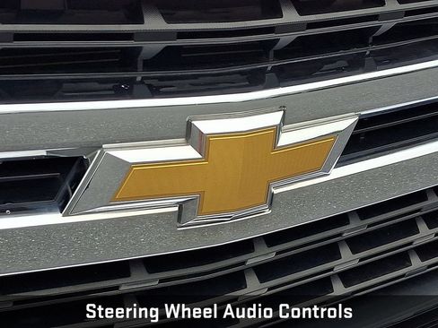 Used 2019 Chevrolet Silverado 1500 LT w/ Convenience Package AWD/4WD image 25