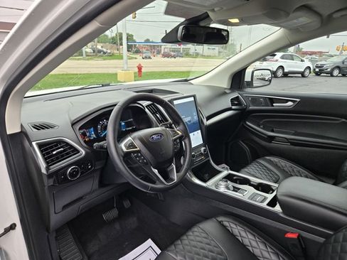 Certified 2023 Ford Edge Titanium w/ Equipment Group 301A AWD/4WD image 2