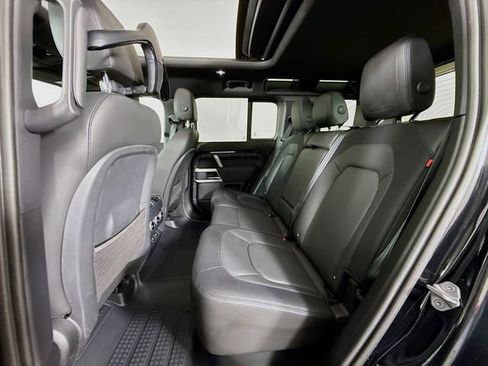 Certified 2023 Land Rover Defender 110 X-Dynamic SE image 24