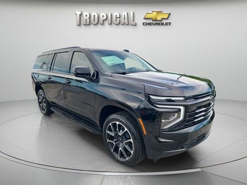 New 2026 Chevrolet Suburban RST w/ Comfort Package RWD image 7