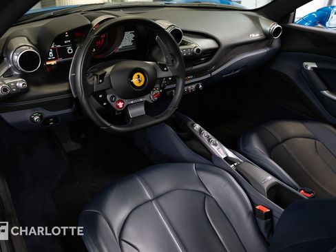 Used 2021 Ferrari F8 Tributo image 22