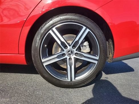 Used 2020 Mercedes-Benz CLA 250 image 7