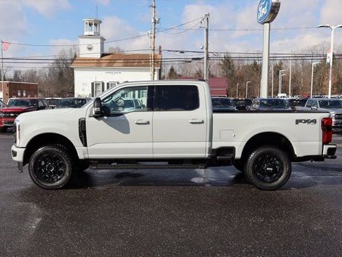 New 2026 Ford F350 Lariat w/ Black Appearance Package AWD/4WD image 17