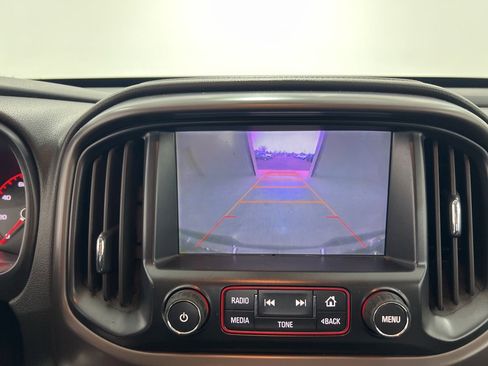 Used 2015 GMC Canyon SLE w/ All-Terrain Package image 13