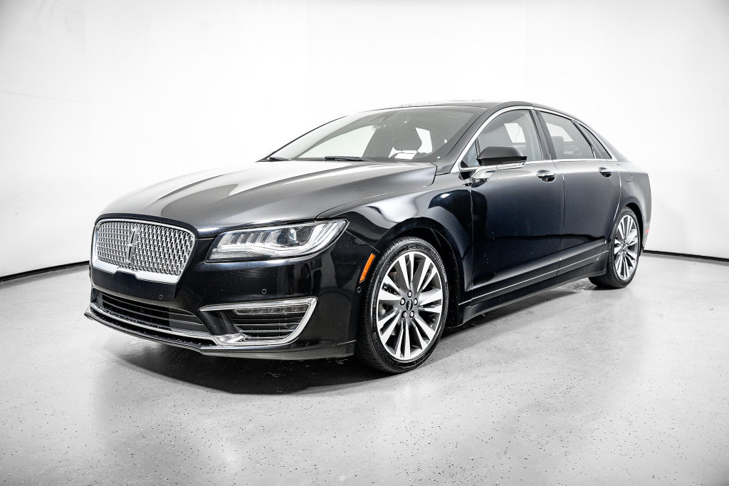 Used 2020 Lincoln MKZ Reserve w/ Elements Package FWD image 18