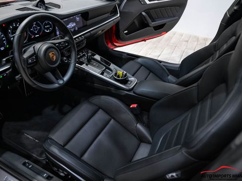 Used 2021 Porsche 911 Turbo S image 44