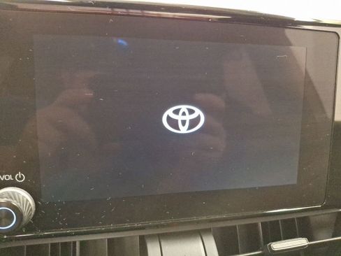 Used 2023 Toyota RAV4 SE w/ Weather & Moonroof Package AWD/4WD image 25