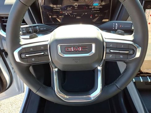 Used 2026 GMC Terrain Elevation w/ Elevation Premium Package image 20