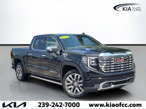 Used 2024 GMC Sierra 1500 Denali w/ Denali Reserve Package AWD/4WD image 1