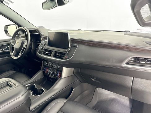 Used 2024 Chevrolet Tahoe LT w/ Luxury Package AWD/4WD image 45