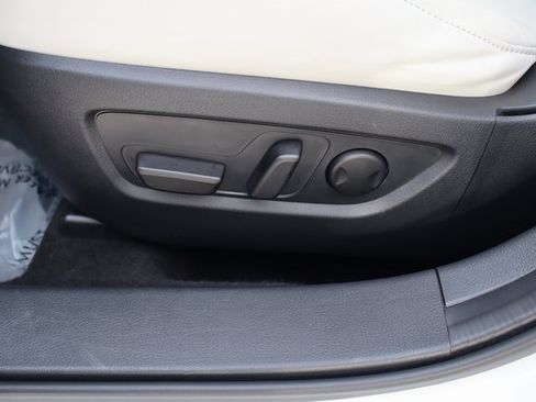 Used 2023 MAZDA CX-30 2.5 Turbo w/ Premium Package image 11