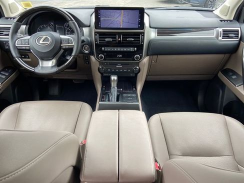 Certified 2023 Lexus GX 460 Premium w/ Premium Package AWD/4WD image 11