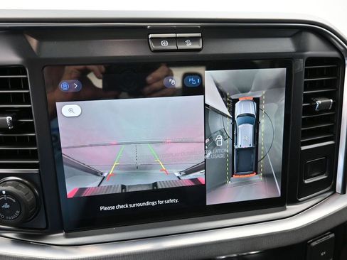 New 2025 Ford F350 Platinum image 3