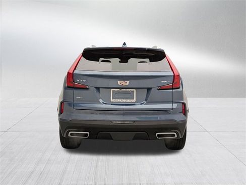 Certified 2025 Cadillac XT4 Premium Luxury image 6