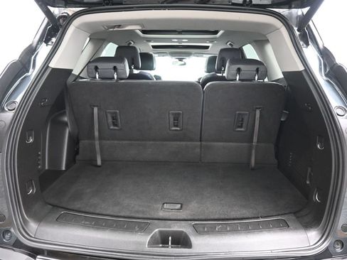 Used 2018 Buick Enclave Essence AWD/4WD image 55