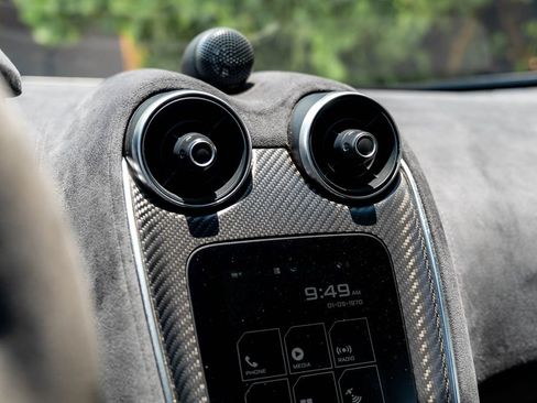 Used 2019 McLaren 600LT RWD image 68