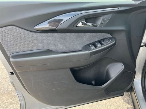 Used 2023 Chevrolet TrailBlazer LT w/ Convenience Package image 18