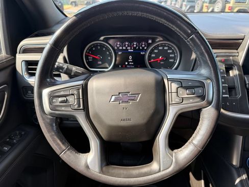 Used 2021 Chevrolet Tahoe Z71 w/ Z71 Off-Road Package AWD/4WD image 45