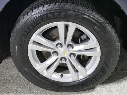 Used 2013 Chevrolet Equinox LS image 15