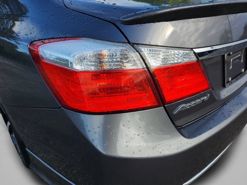 Used 2015 Honda Accord EX image 15