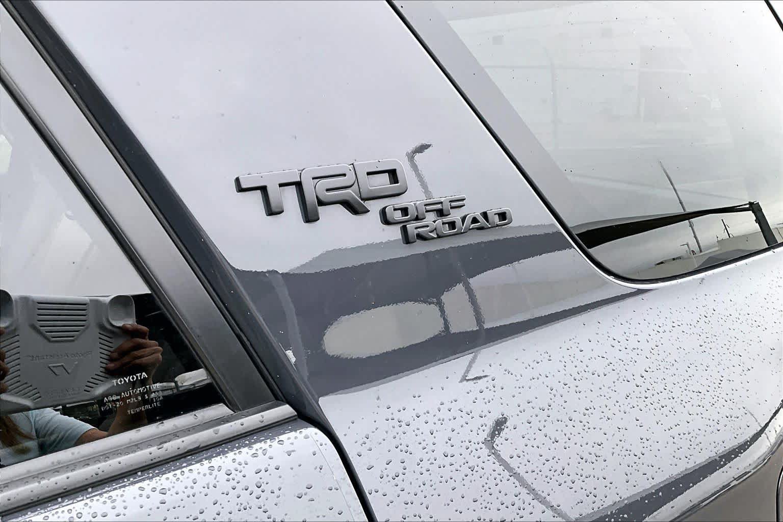 Used 2024 Toyota 4Runner TRD Off-Road Premium w/ Moonroof Package AWD/4WD image 33